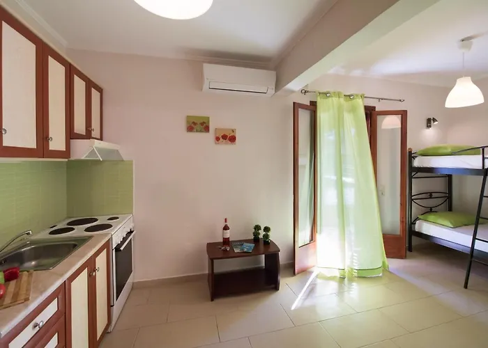 Villagio מלון דירות 3*