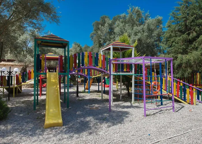 Villagio Lefkada City